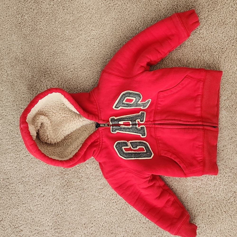 GAP 2T sherpa lined jacket